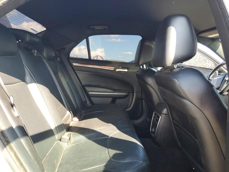 Photo 10 from auction – 2014 CHRYSLER 300 with VIN 2C3CCAAG4EH175669