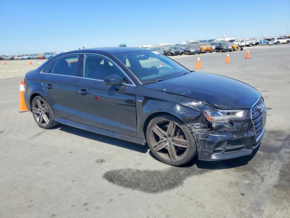 Photo 4 from auction – 2019 AUDI A3 with VIN WAUJEGFF1KA106638