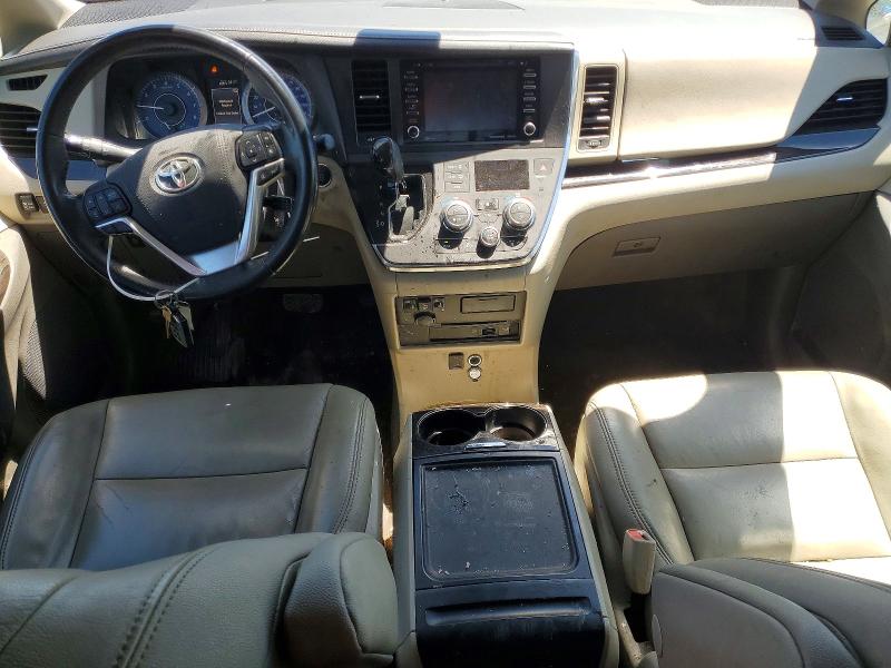 Photo 8 from auction – 2018 TOYOTA SIENNA with VIN 5TDYZ3DC3JS953170