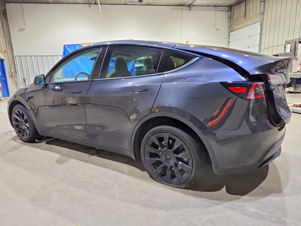 Photo 2 from auction – 2024 TESLA MODEL Y with VIN 7SAYGAEE9RF022833