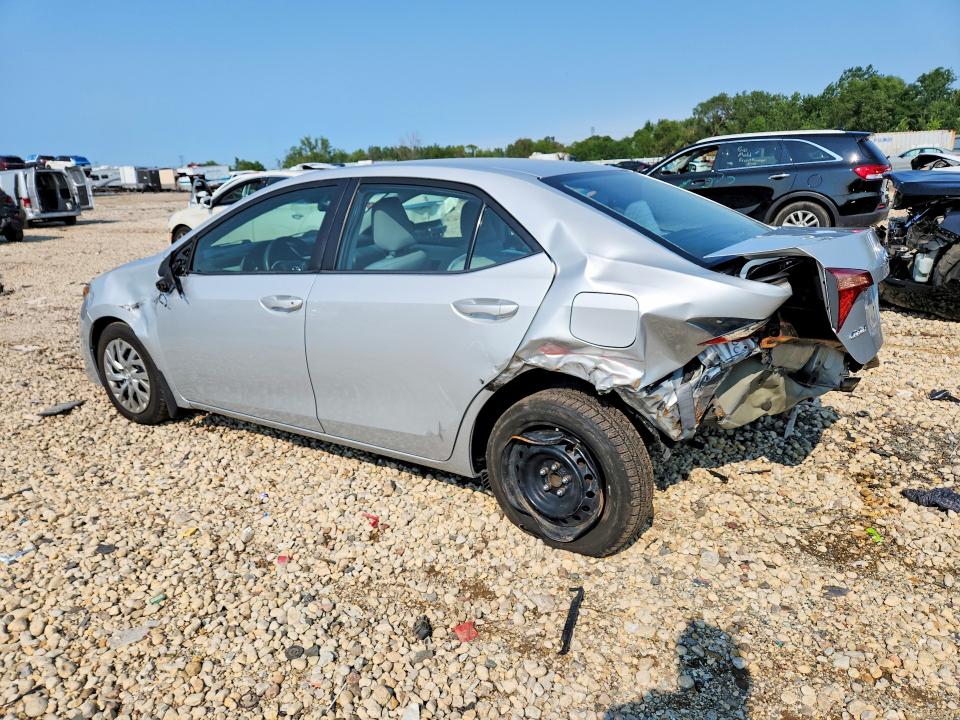 Photo 2 from auction – 2019 TOYOTA COROLLA with VIN 2T1BURHE6KC180868
