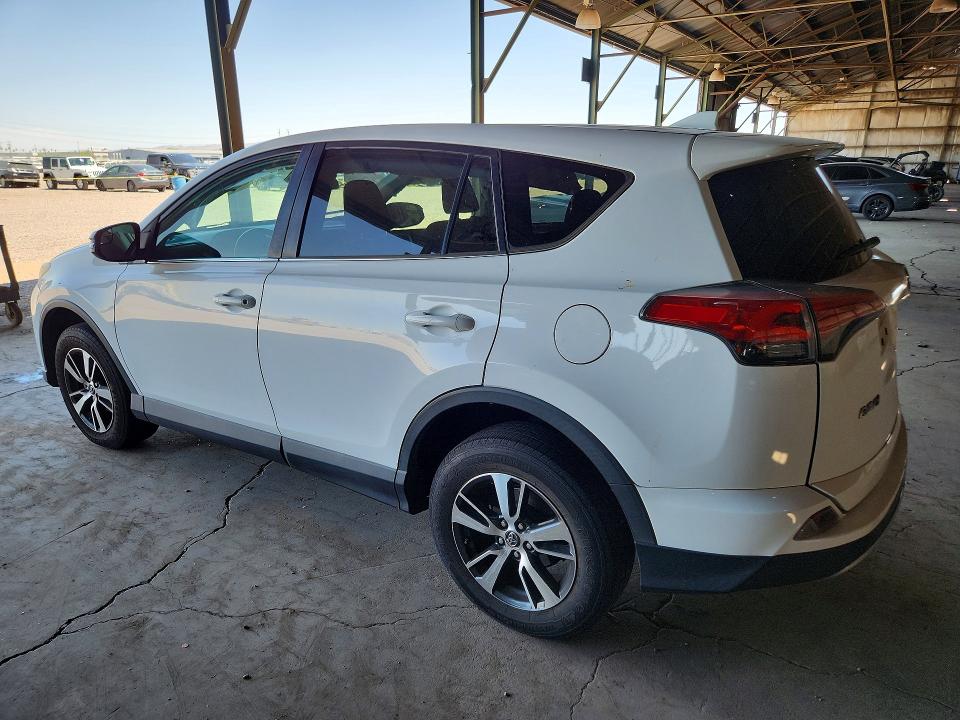 Zdjęcie 2 z aukcji – 2018 TOYOTA RAV4 z VIN 2T3WFREV7JW473232