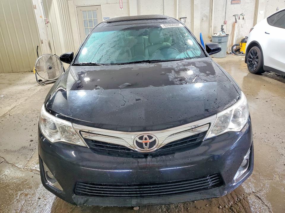 Photo 5 from auction – 2012 TOYOTA CAMRY with VIN 4T1BF1FK0CU132285