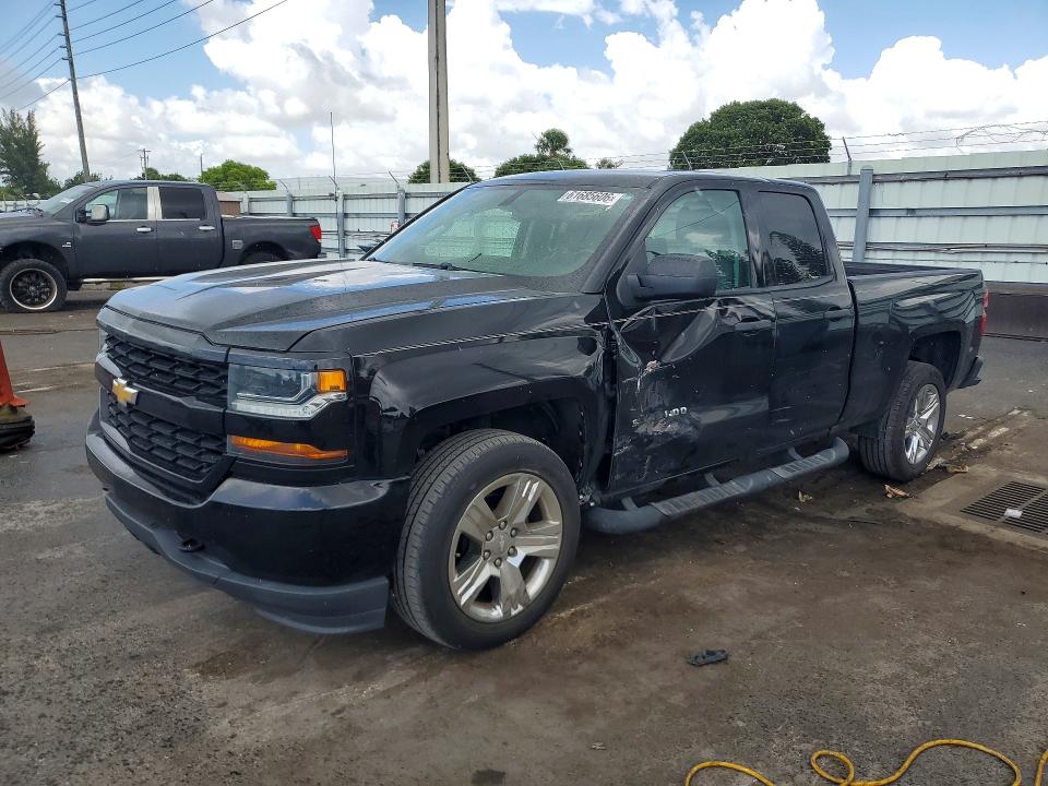 CHEVROLET SILVERADO 2017 with VIN 1GCRCPECXHZ337955 - Photo from auction