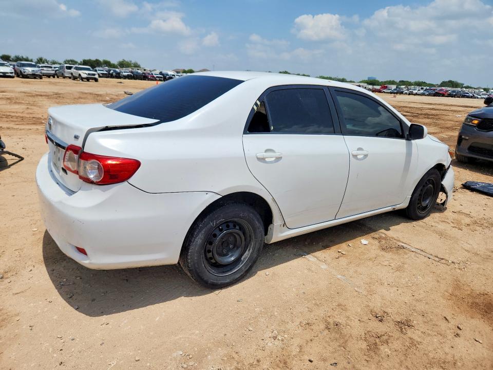 Photo 3 from auction – 2011 TOYOTA COROLLA with VIN 2T1BU4EEXBC538903