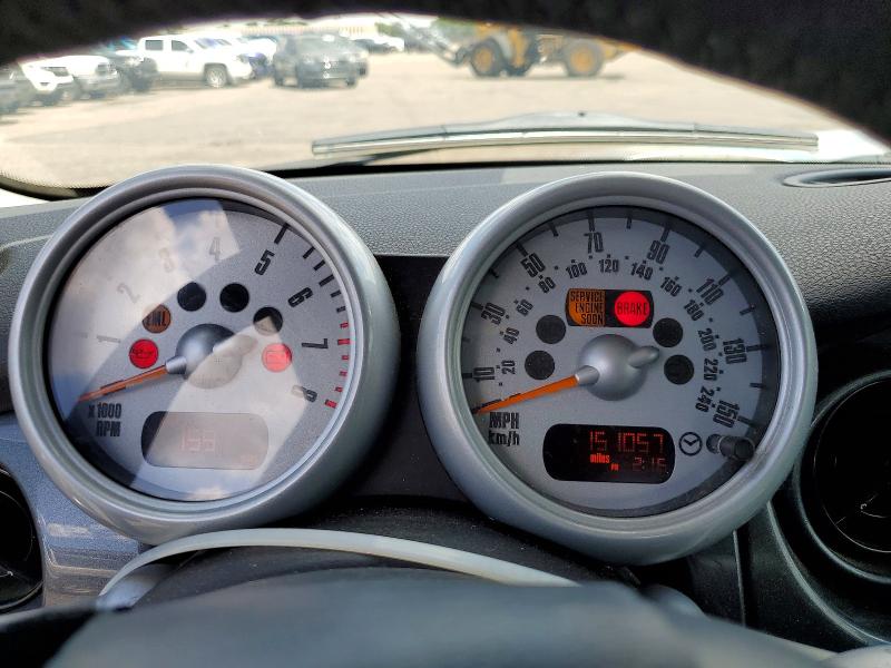 Photo 9 from auction – 2005 MINI COOPER with VIN WMWRE33485TD98699