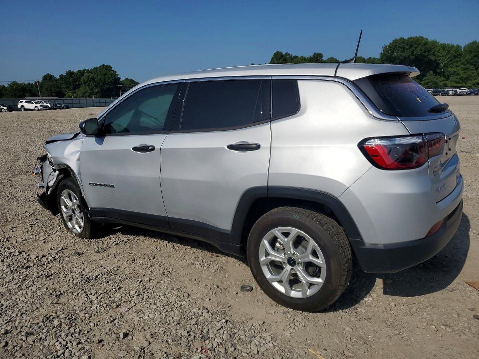 Photo 2 from auction – 2025 JEEP COMPASS with VIN 3C4NJDAN2ST542453
