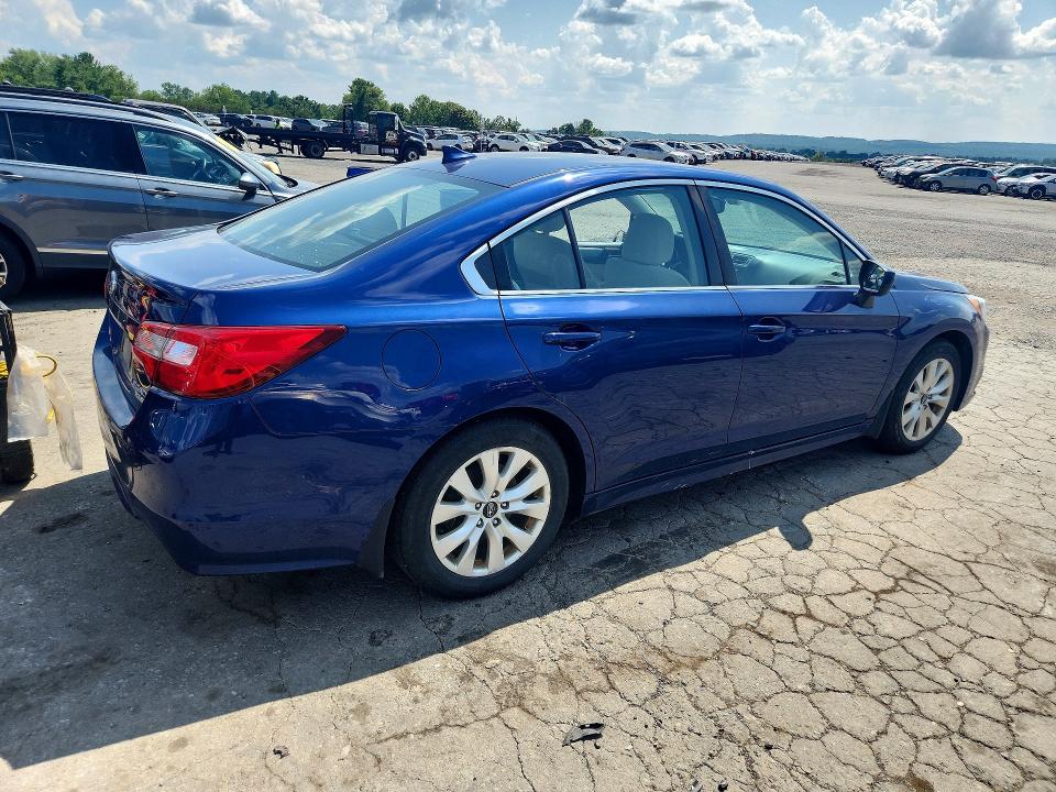 Photo 3 from auction – 2017 SUBARU LEGACY with VIN 4S3BNAD68H3065462