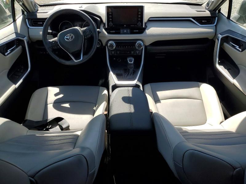 Photo 8 from auction – 2021 TOYOTA RAV4 with VIN 2T3C1RFV8MW165121