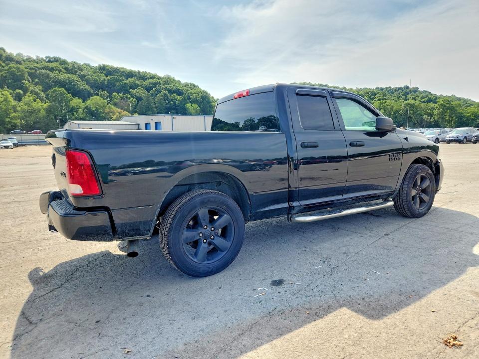 Photo 3 from auction – 2018 RAM 1500 with VIN 1C6RR7FG6JS275637