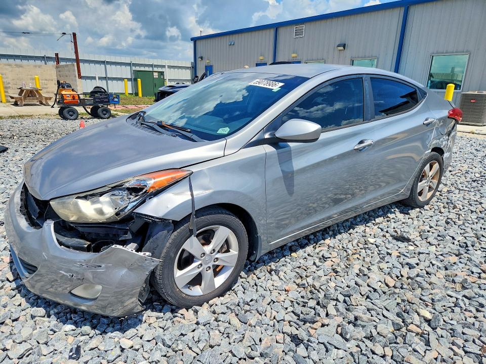 HYUNDAI ELANTRA 2012 with VIN KMHDH4AE3CU435423 - Photo from auction