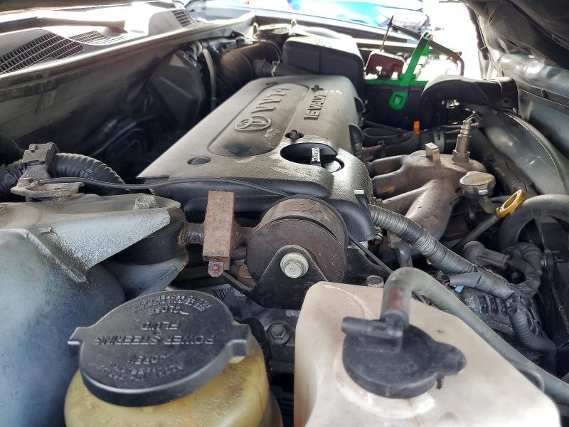 Photo 11 from auction – 2005 TOYOTA CAMRY with VIN 4T1BE30K35U634508
