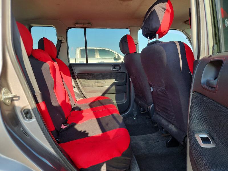 Photo 10 from auction – 2006 SCION XB with VIN JTLKT324664104659
