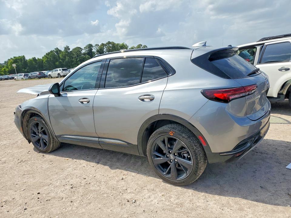 Zdjęcie 2 z aukcji – 2023 BUICK ENVISION z VIN LRBFZNR45PD035072