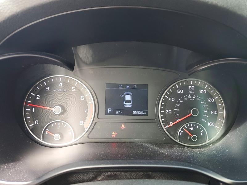 Photo 9 from auction – 2019 KIA OPTIMA with VIN 5XXGT4L34KG339834