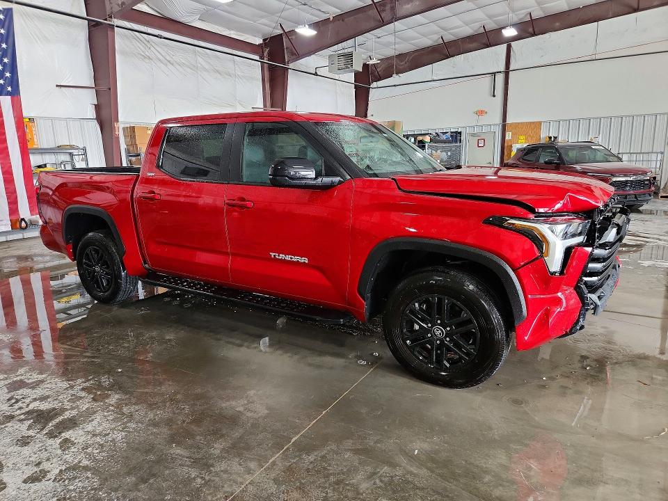Photo 4 from auction – 2025 TOYOTA TUNDRA with VIN 5TFLA5DB2SX284793