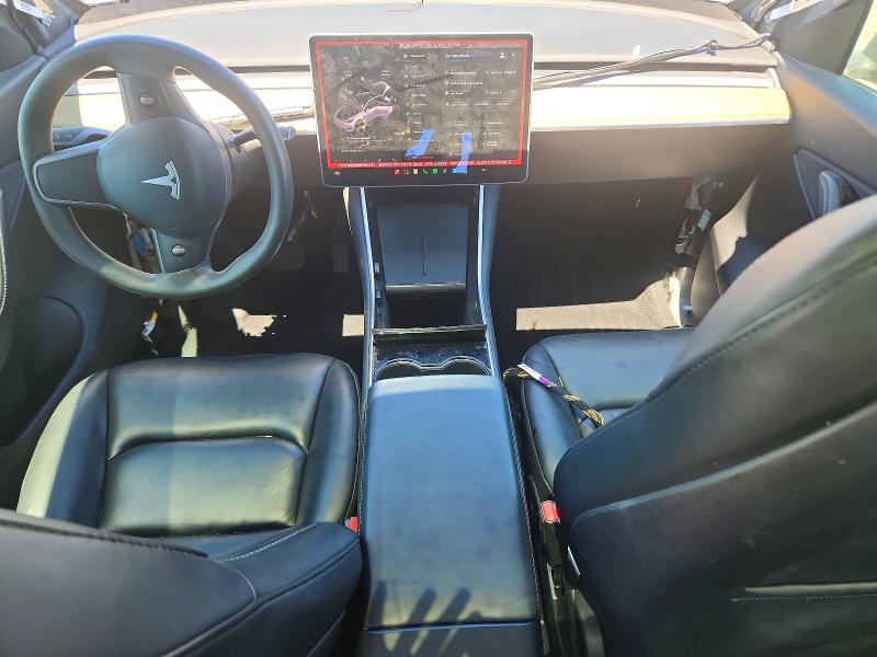 Photo 8 from auction – 2021 TESLA MODEL Y with VIN 5YJYGDEE5MF084074