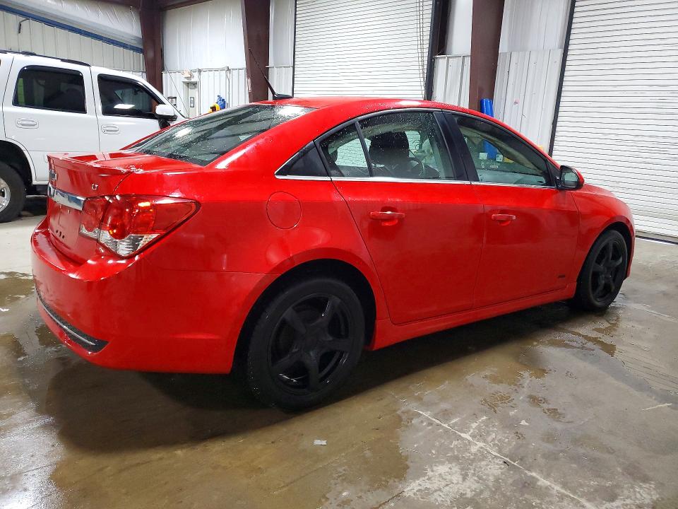 Photo 3 from auction – 2014 CHEVROLET CRUZE with VIN 1G1PC5SB0E7284447