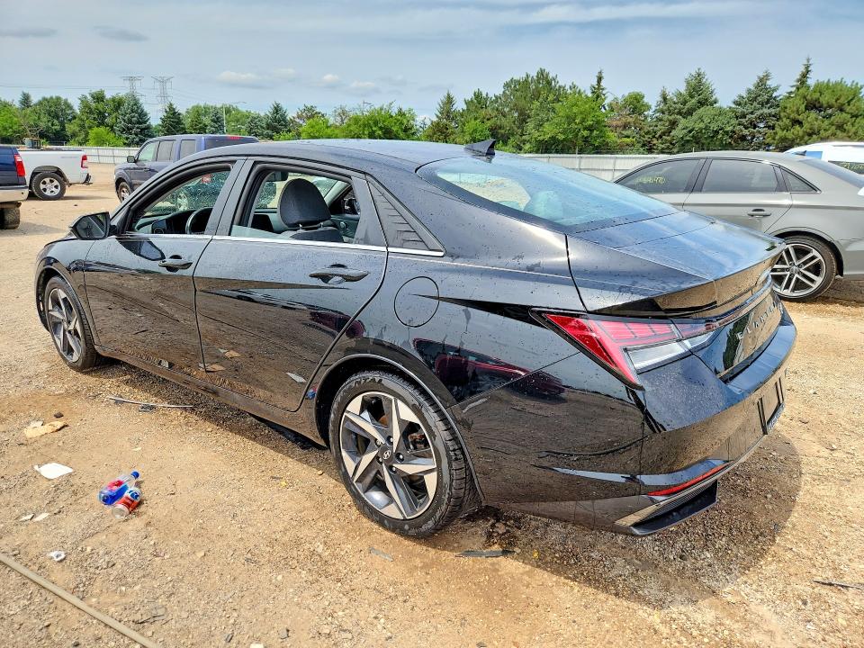 Снимка 2 от търг – 2021 HYUNDAI ELANTRA с VIN KMHLN4AJ6MU007784