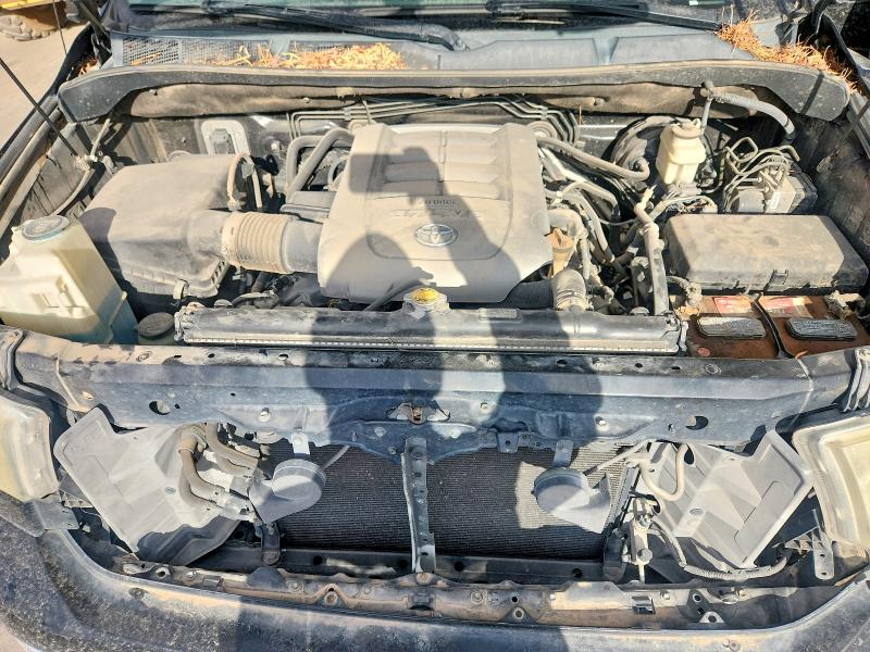 Photo 11 from auction – 2010 TOYOTA TUNDRA with VIN 5TFFY5F19AX096378