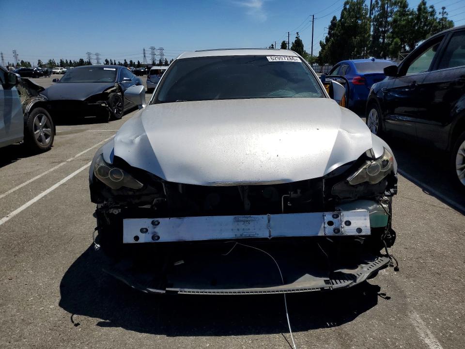 Photo 5 from auction – 2015 LEXUS IS with VIN JTHBF1D2XF5063528