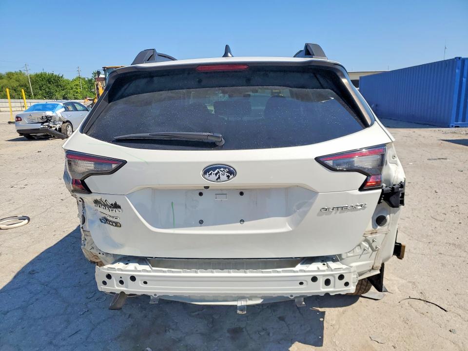 Photo 6 from auction – 2020 SUBARU OUTBACK with VIN 4S4BTACC8L3266232