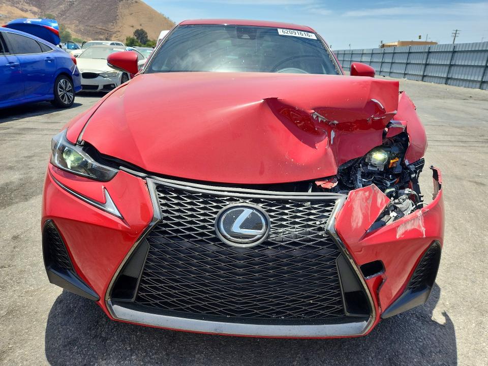 Photo 5 from auction – 2017 LEXUS IS with VIN JTHBA1D26H5044976