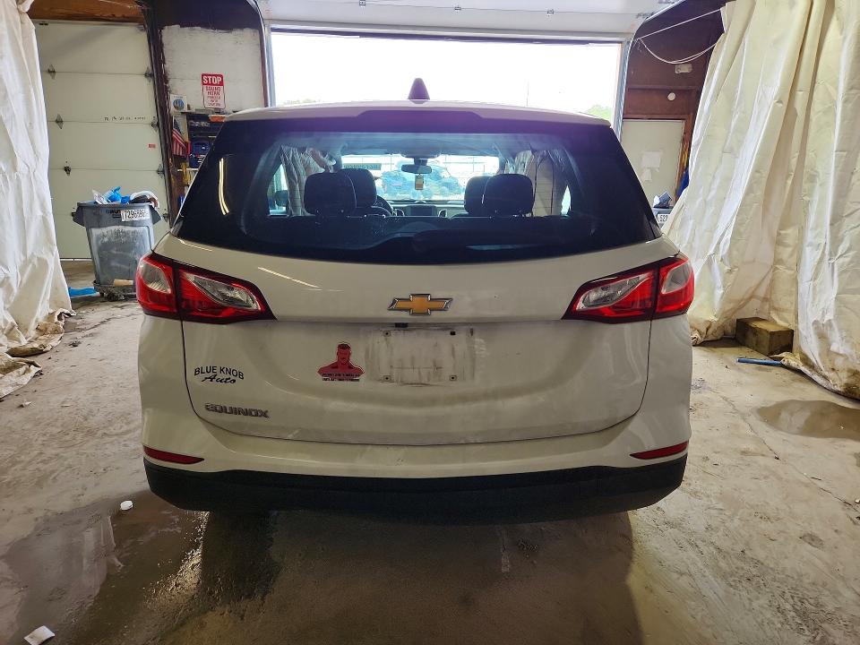 Photo 6 from auction – 2020 CHEVROLET EQUINOX with VIN 2GNAXHEVXL6285067