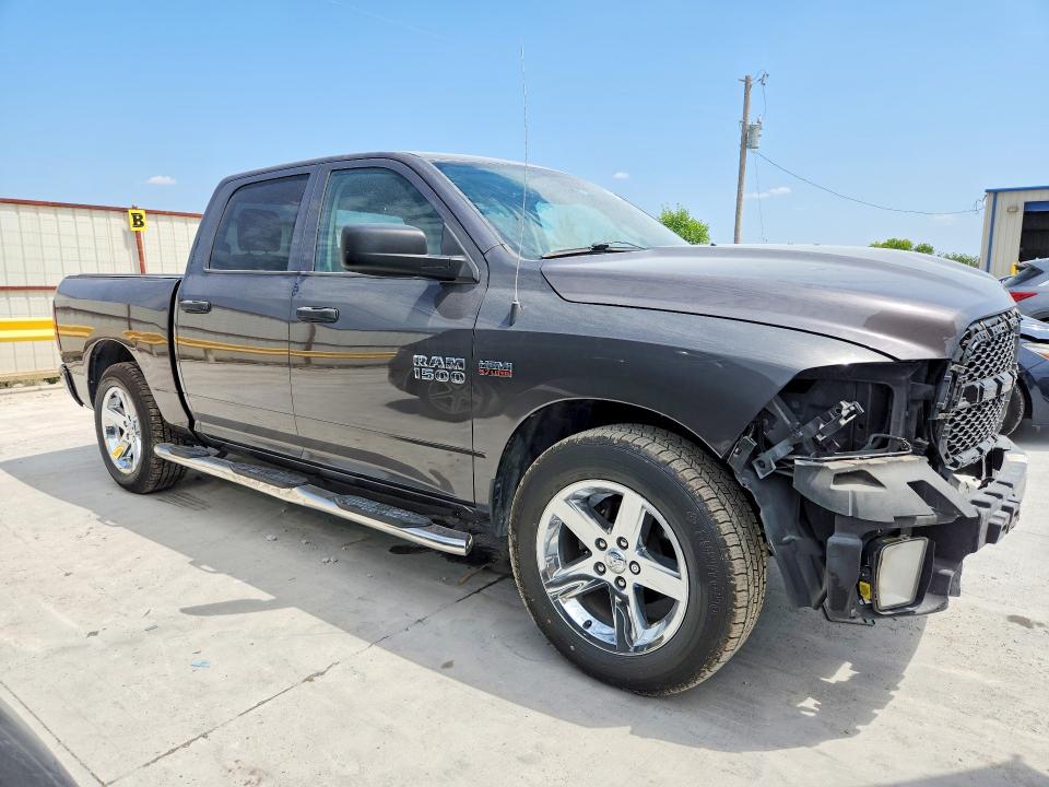 Photo 4 from auction – 2016 RAM 1500 with VIN 1C6RR6KTXGS107487
