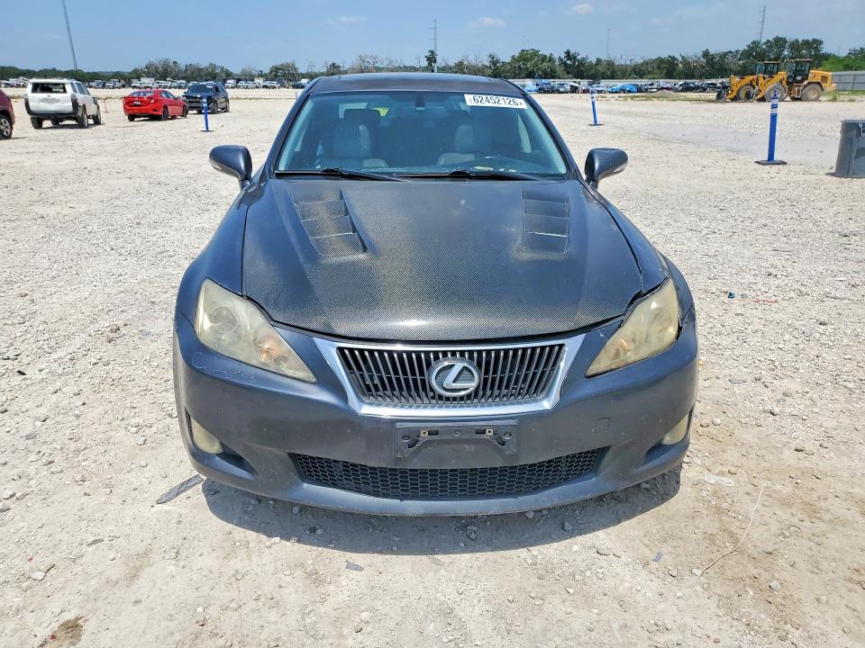 Photo 5 from auction – 2009 LEXUS IS 250 with VIN JTHBK262395102687