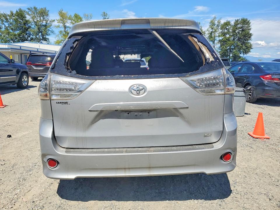 Photo 6 from auction – 2015 TOYOTA SIENNA with VIN 5TDXK3DC8FS638159