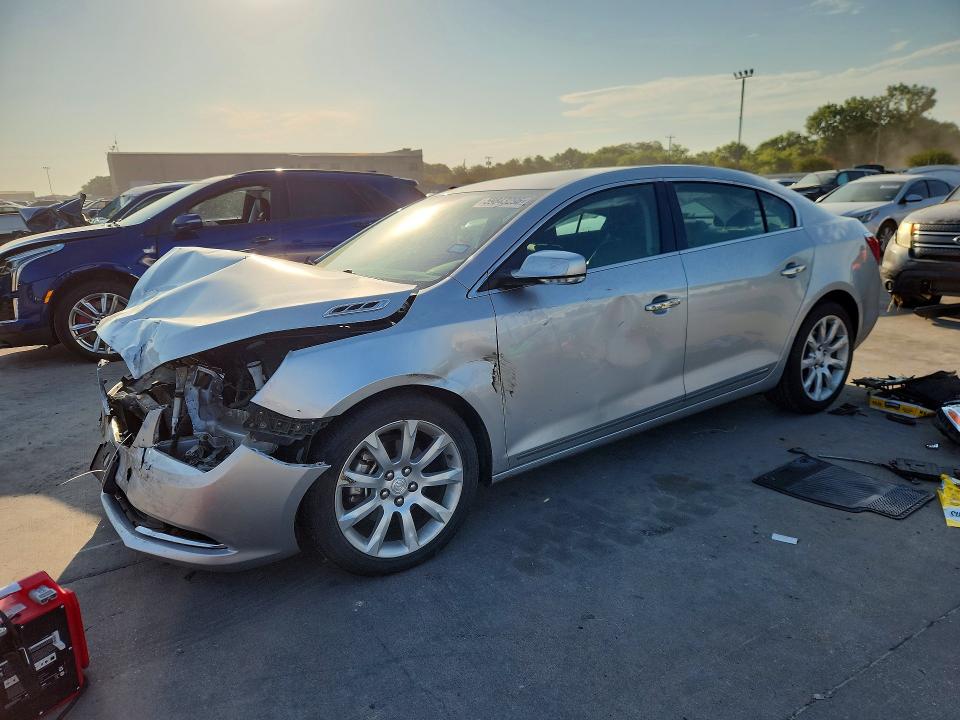 BUICK LACROSSE 2016 with VIN 1G4GD5G36GF157809 - Photo from auction