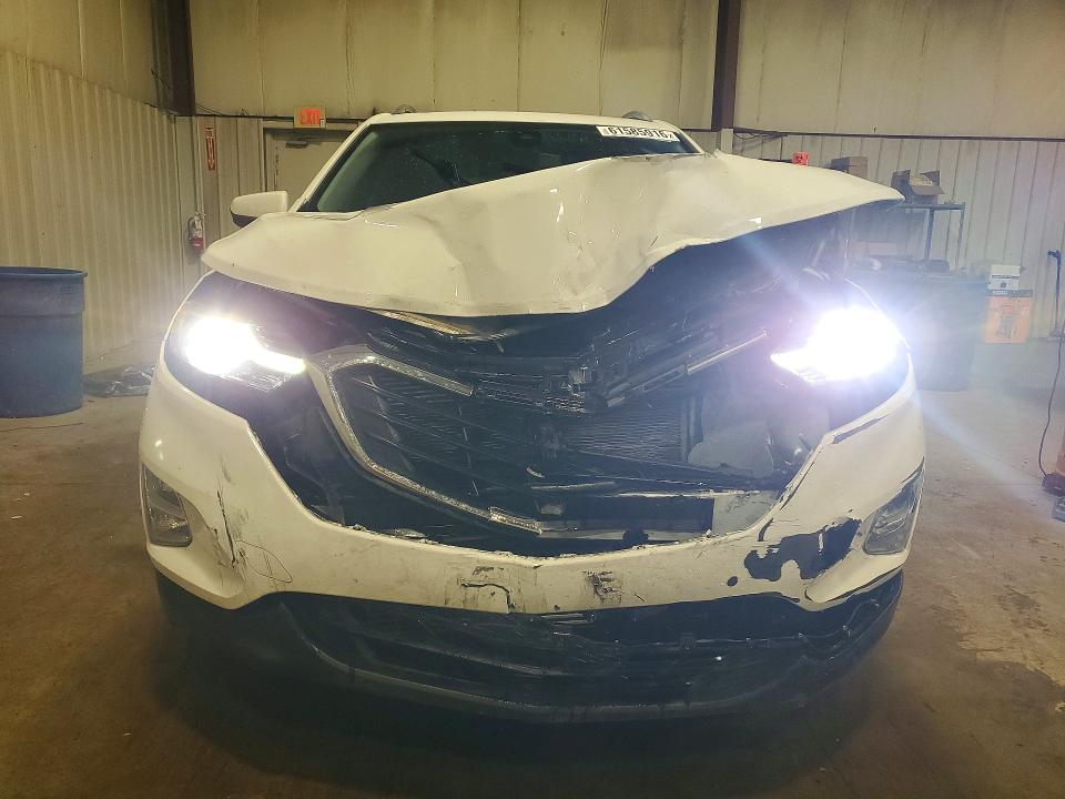 Photo 5 from auction – 2021 CHEVROLET EQUINOX with VIN 3GNAXUEV5MS115890
