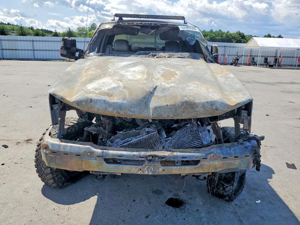 Photo 5 from auction – 2005 CHEVROLET SILVERADO with VIN 1GCHK23255F801470