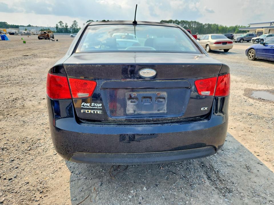 Photo 6 from auction – 2012 KIA FORTE with VIN KNAFU4A2XC5633907