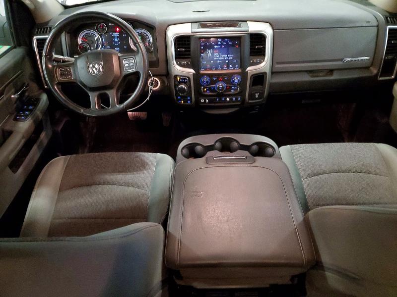 Photo 8 from auction – 2018 RAM 1500 with VIN 3C6RR7LGXJG226999