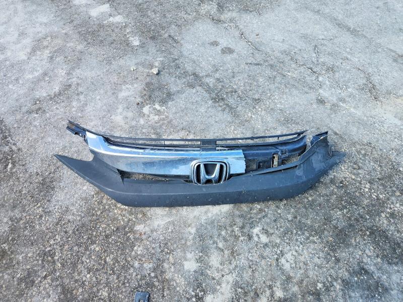 Photo 12 from auction – 2017 HONDA CIVIC with VIN 19XFC1F93HE008934