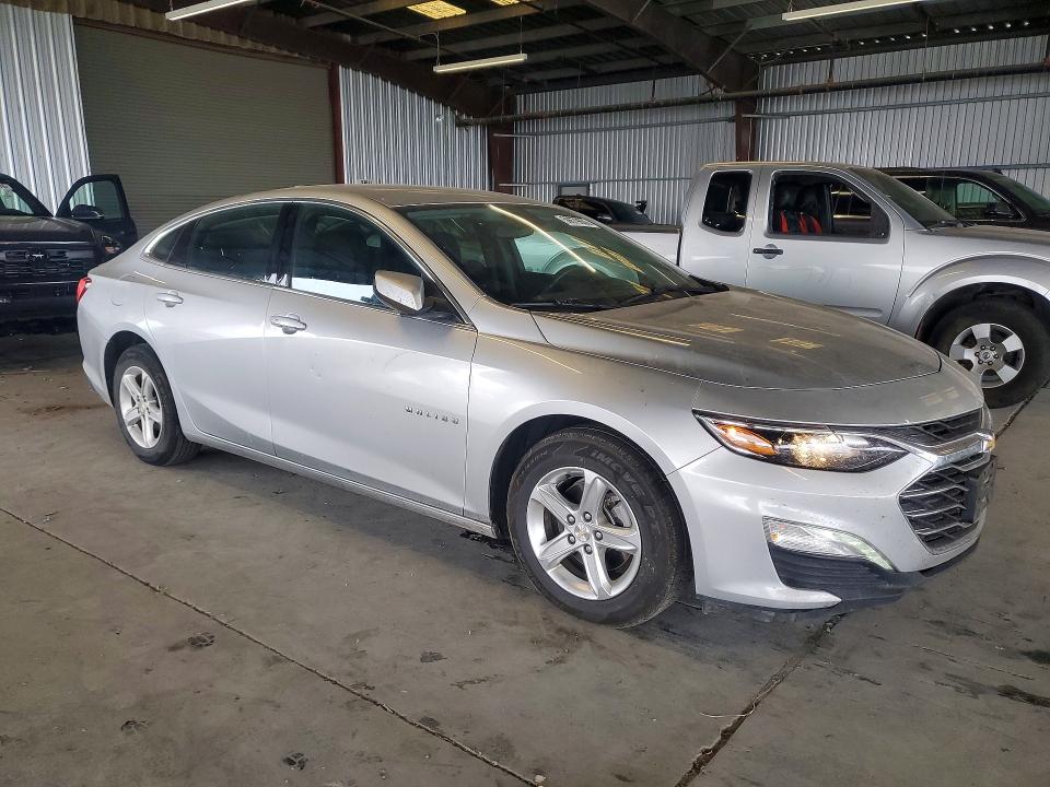 Photo 4 from auction – 2022 CHEVROLET MALIBU with VIN 1G1ZD5ST0NF174938