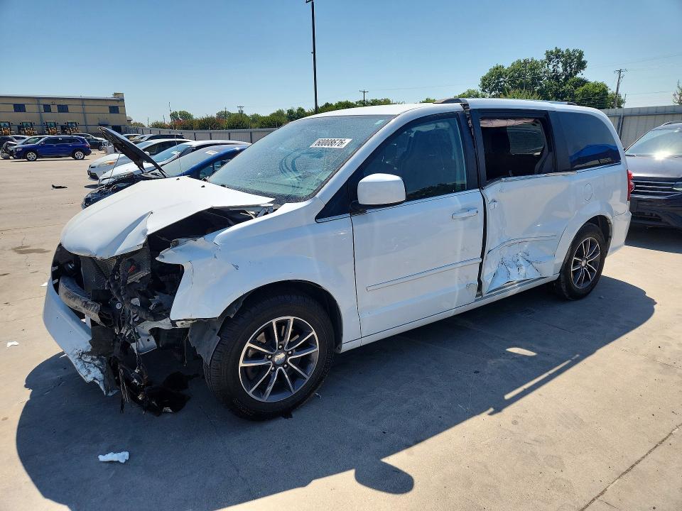 DODGE GRAND CARAVAN 2017 مع رقم تعريف المركبة 2C4RDGCG2HR742205 - صورة من المزاد