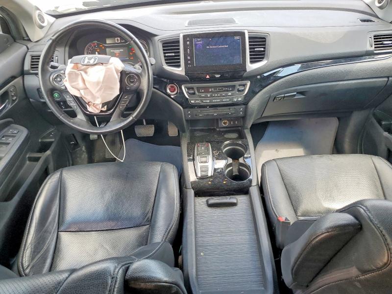 Photo 8 from auction – 2017 HONDA PILOT with VIN 5FNYF6H03HB019437