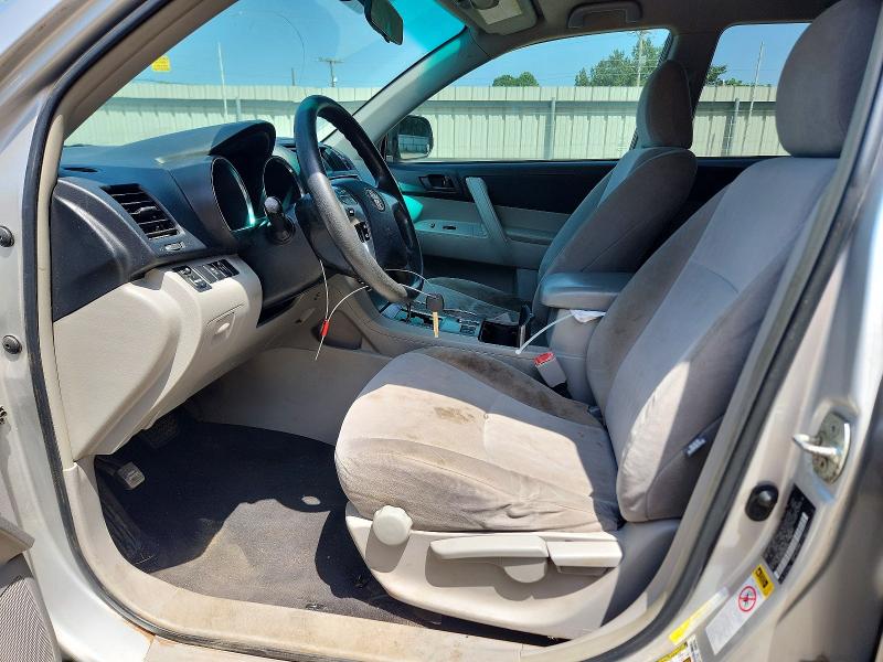Photo 7 from auction – 2013 TOYOTA HIGHLANDER with VIN 5TDZA3EH2DS044816