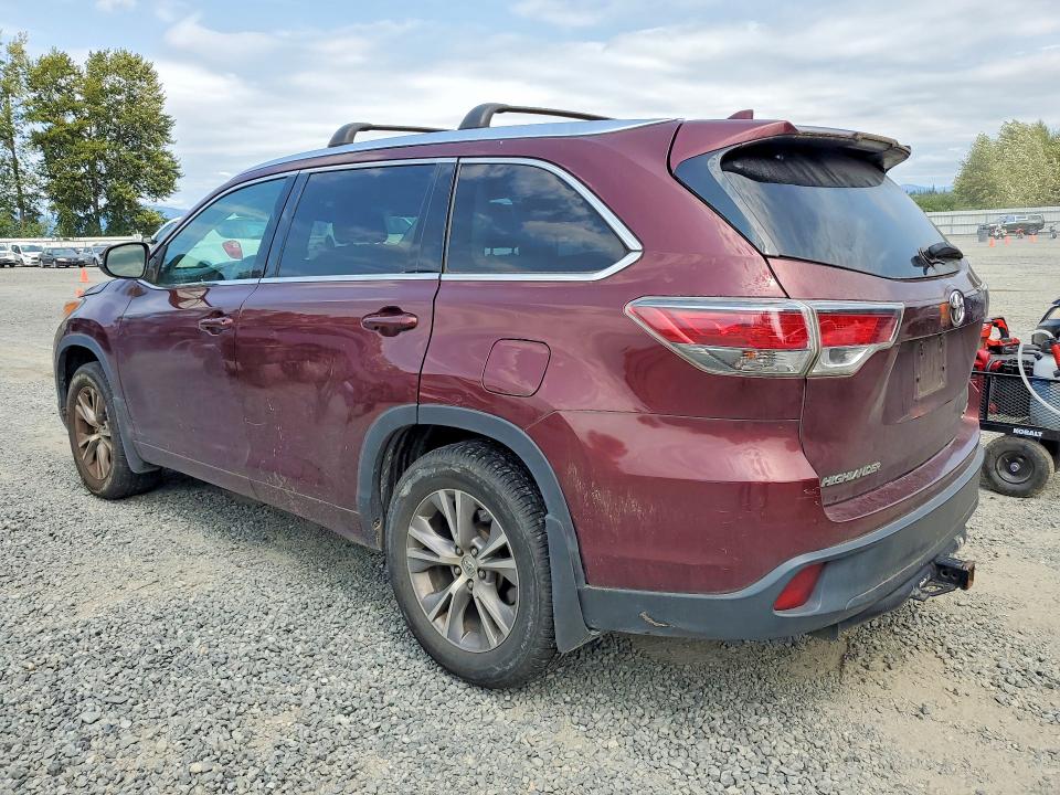 Photo 2 from auction – 2015 TOYOTA HIGHLANDER with VIN 5TDJKRFH6FS209023