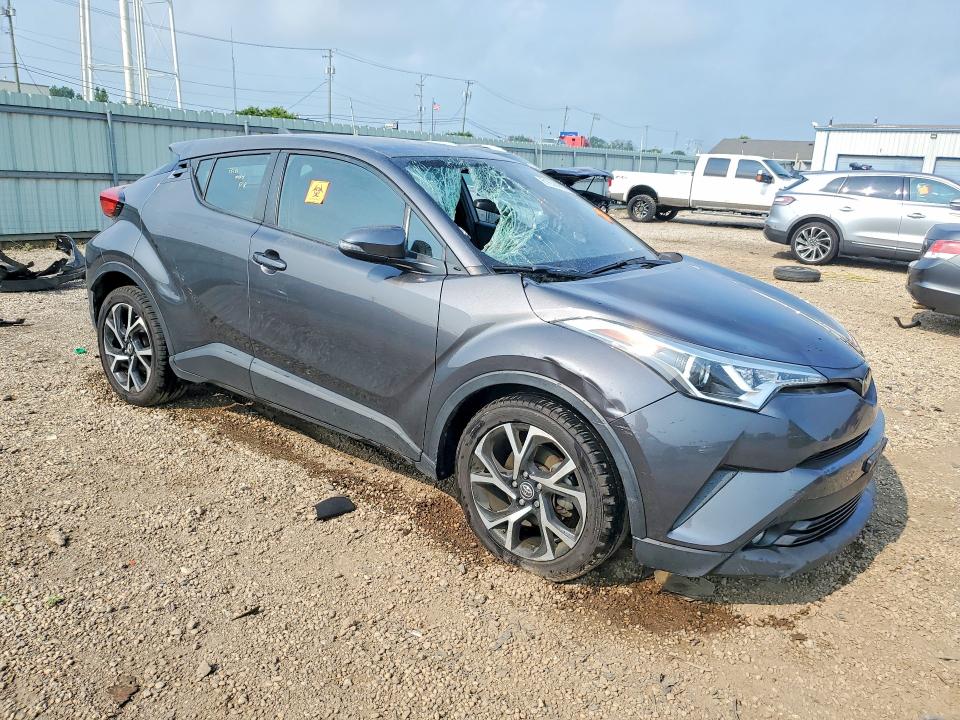 Photo 4 from auction – 2018 TOYOTA C-HR with VIN NMTKHMBX9JR051237