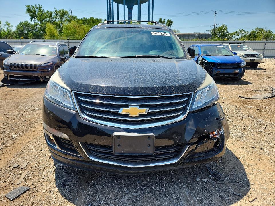 Photo 5 from auction – 2017 CHEVROLET TRAVERSE with VIN 1GNKRGKD4HJ312374