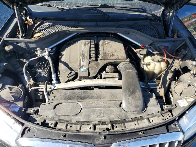 Photo 12 from auction – 2018 BMW X5 with VIN 5UXKR0C58J0Y04827