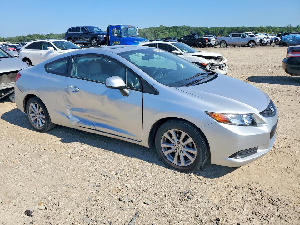 Photo 4 from auction – 2012 HONDA CIVIC with VIN 2HGFG3B13CH515332