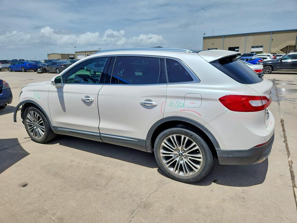 Photo 2 from auction – 2016 LINCOLN MKX with VIN 2LMTJ6LR7GBL53965