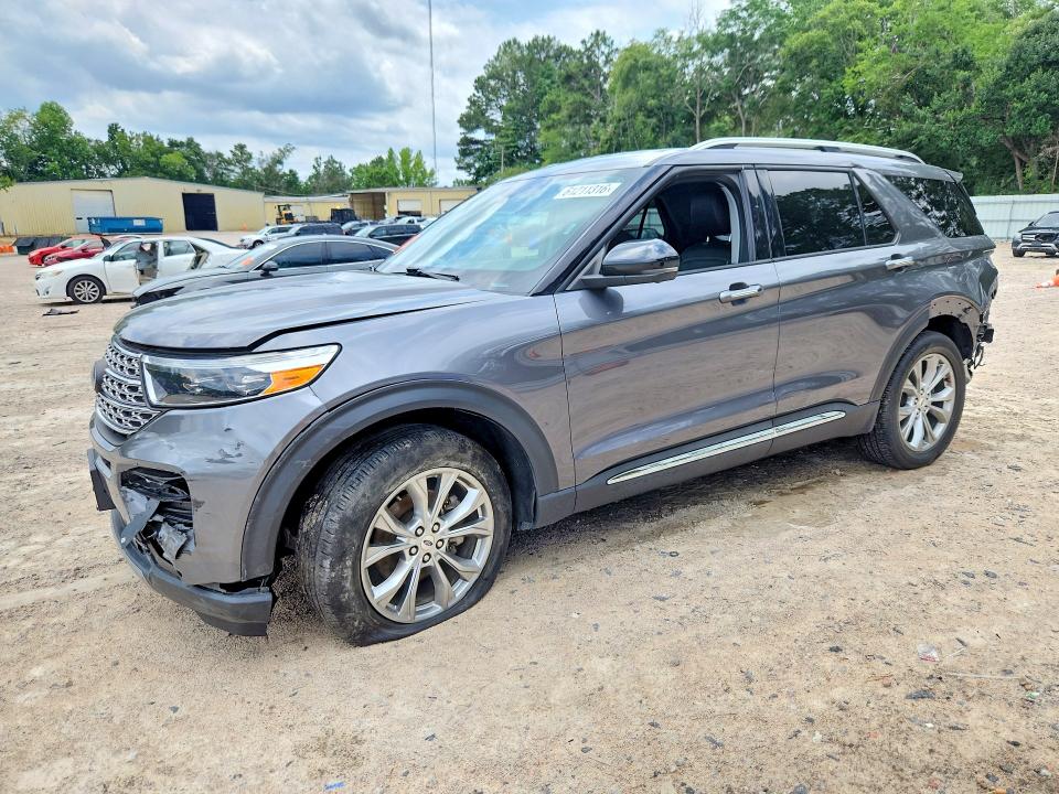 FORD EXPLORER 2021 with VIN 1FMSK8FH3MGB05882 - Photo from auction