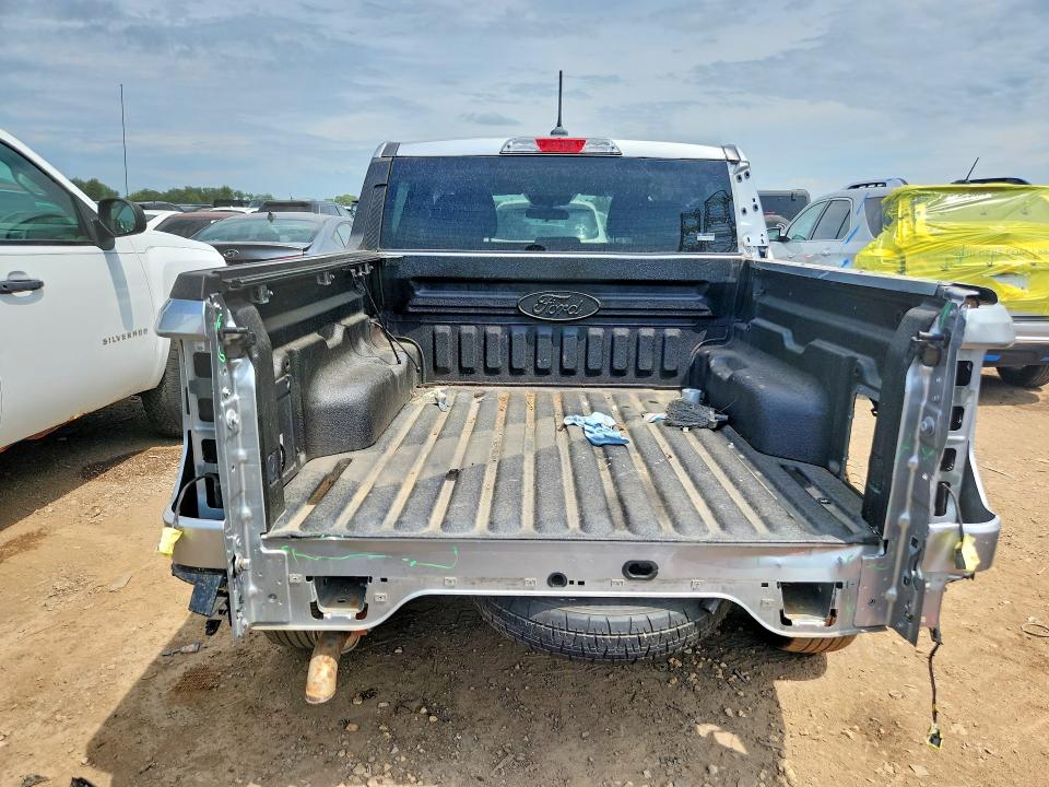 Photo 6 from auction – 2022 FORD MAVERICK with VIN 3FTTW8E33NRA69687