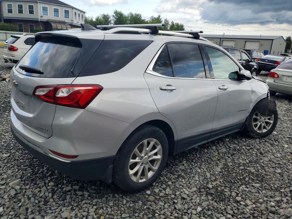 Photo 3 from auction – 2018 CHEVROLET EQUINOX with VIN 2GNAXSEV5J6146989